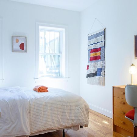 4Br 1,5Bh Sunny Apt In Roxbury Apartment Boston Room photo